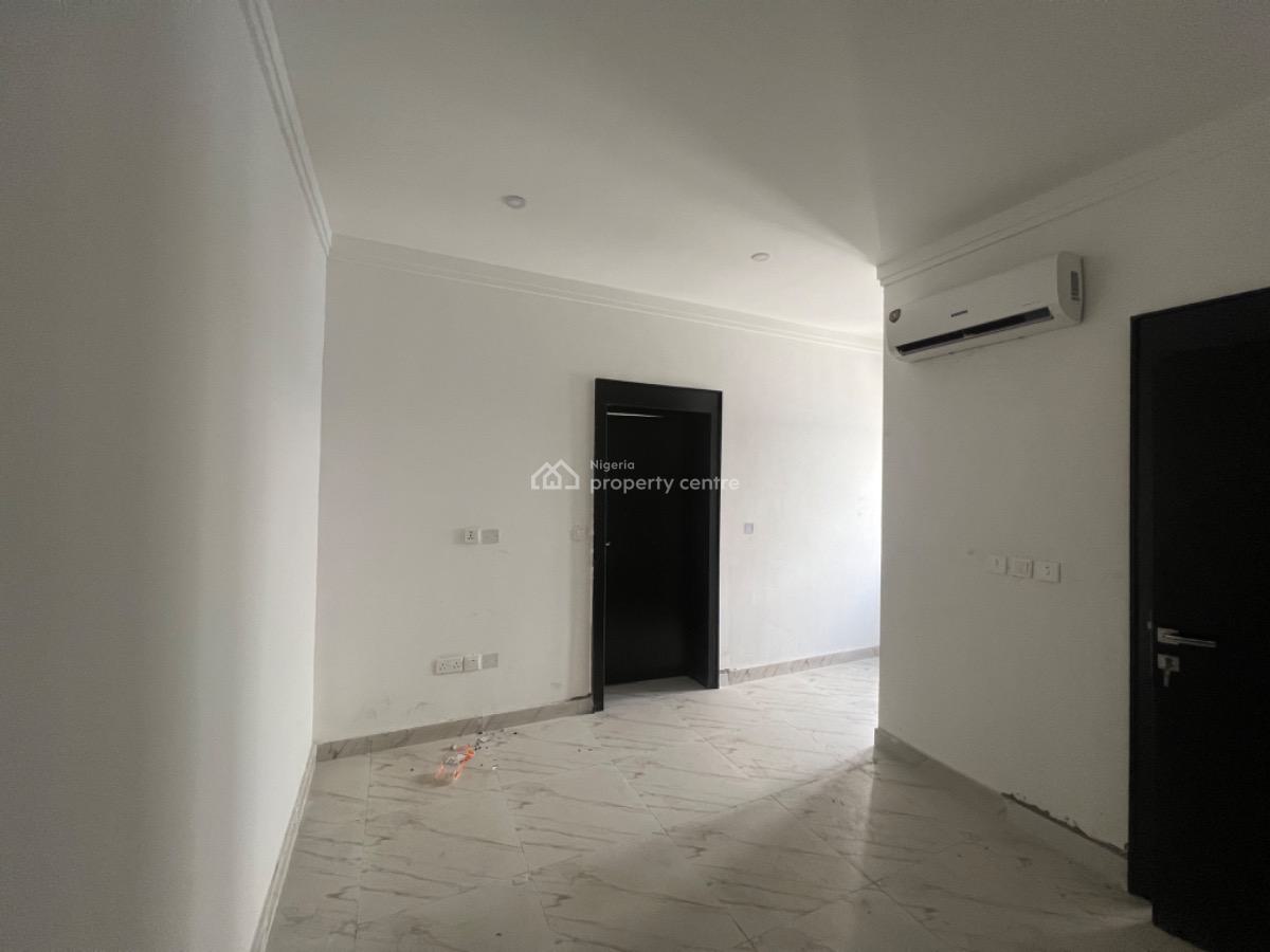 2 Bedroom Apartment, Off Palace Road, Oniru, Victoria Island (vi), Lagos, Flat / Apartment for Rent
