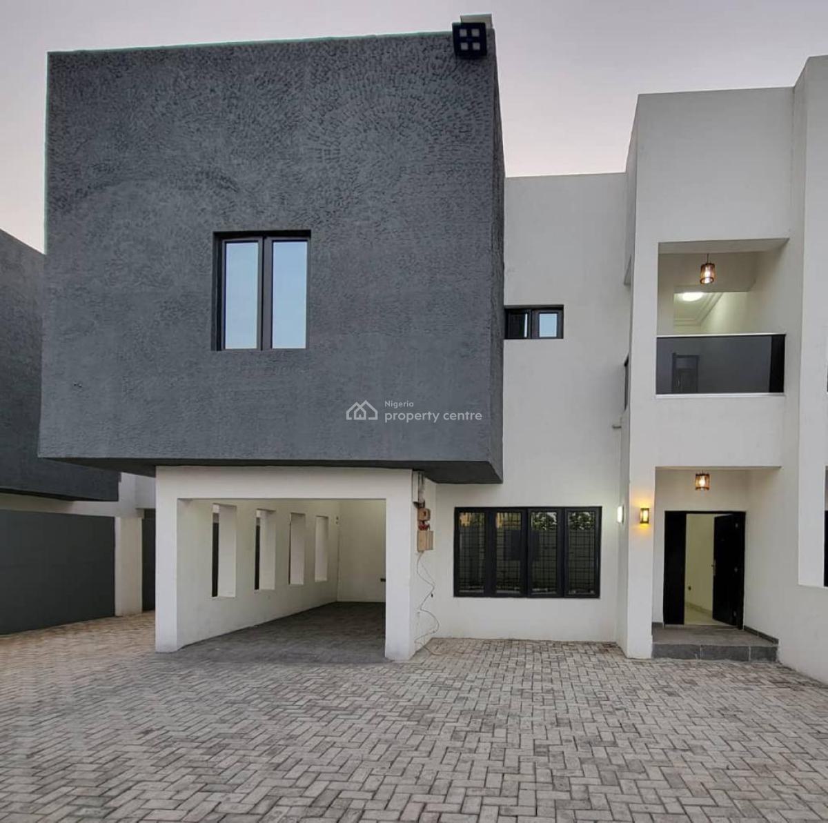 4 Bedrooms Terrace, Lekki Expressway, Lekki, Lagos, Terraced Duplex for Sale
