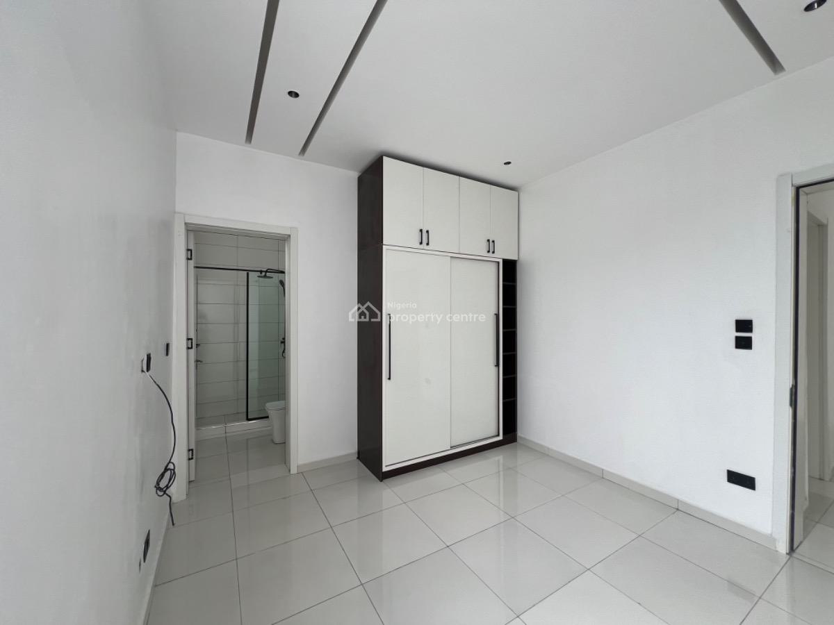 Luxury 2 Bedroom Apartment, Lekki Phase 1 Right, Lekki Phase 1, Lekki, Lagos, Flat / Apartment for Sale