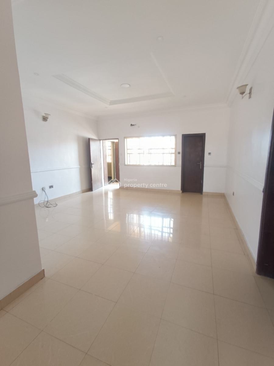 3 Bedroom Flat, Ogidan, Near Blenco, Sangotedo, Ajah, Lagos, Flat / Apartment for Rent