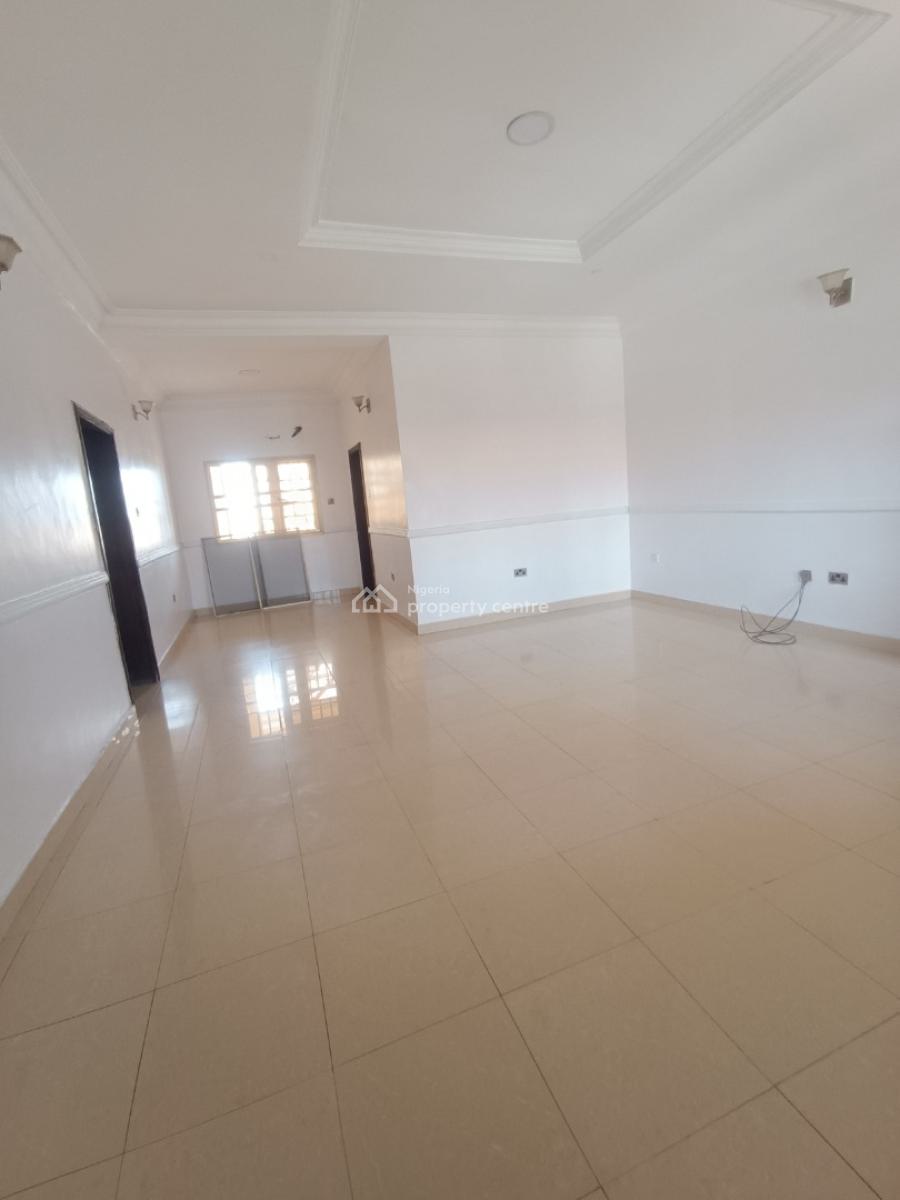 3 Bedroom Flat, Ogidan, Near Blenco, Sangotedo, Ajah, Lagos, Flat / Apartment for Rent