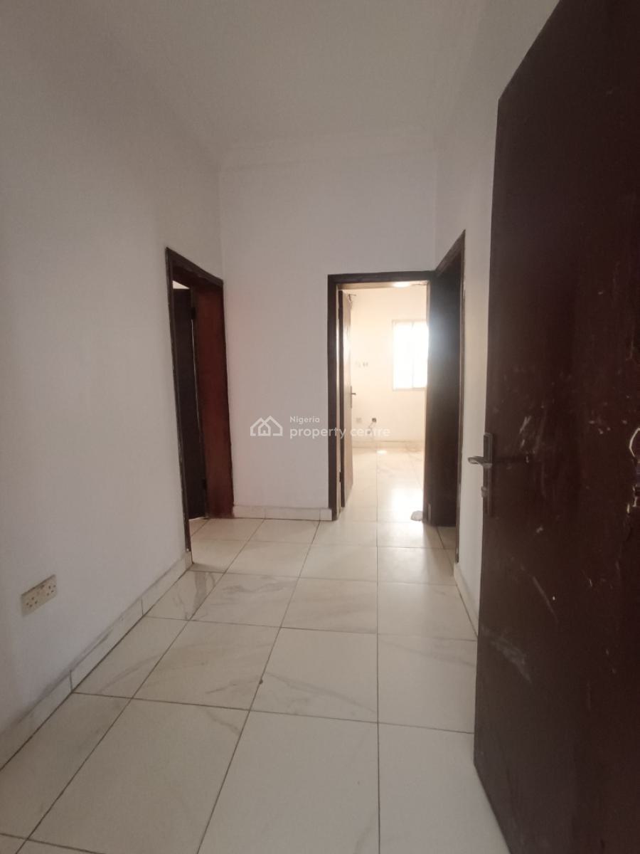3 Bedroom Flat, Ogidan, Near Blenco, Sangotedo, Ajah, Lagos, Flat / Apartment for Rent
