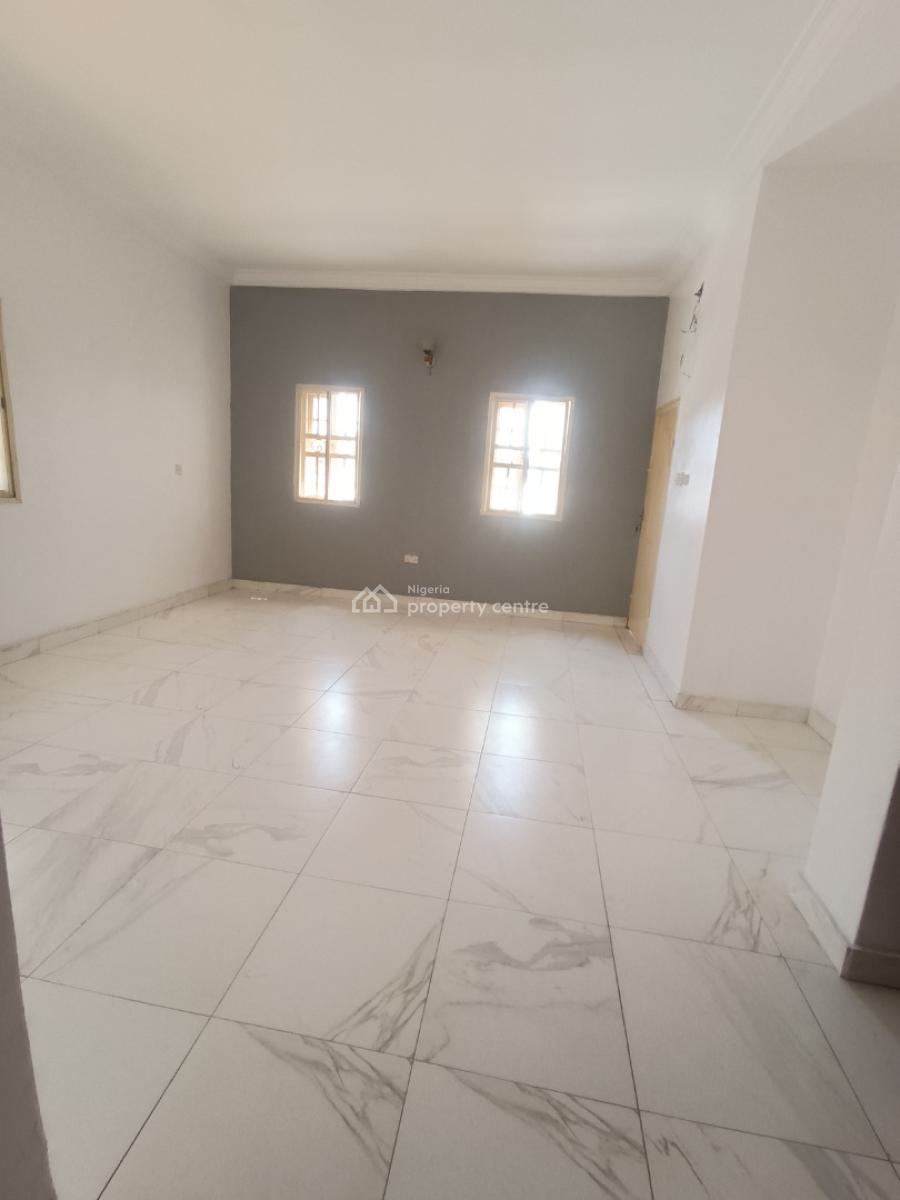 3 Bedroom Flat, Ogidan, Near Blenco, Sangotedo, Ajah, Lagos, Flat / Apartment for Rent