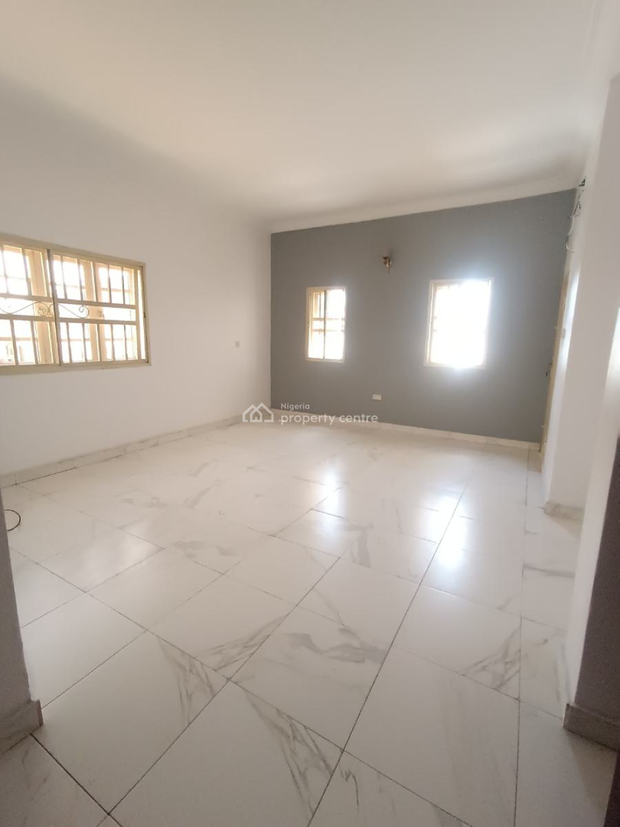 3 Bedroom Flat, Ogidan, Near Blenco, Sangotedo, Ajah, Lagos, Flat / Apartment for Rent