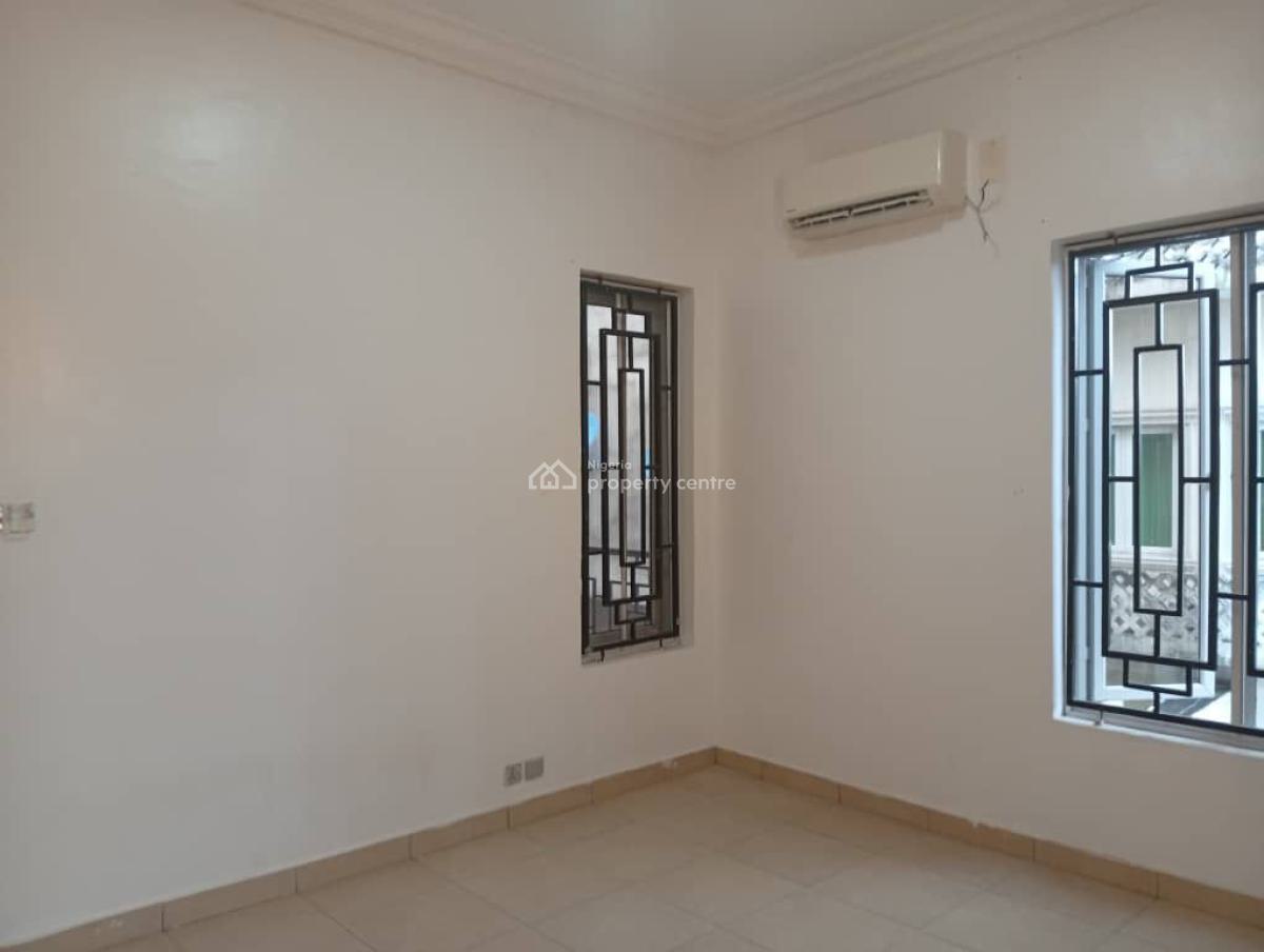 Well Maintained, Spacious 3 Bedroom Apartment with Ample Parking Space, Parkview, Ikoyi, Lagos, Flat / Apartment for Rent
