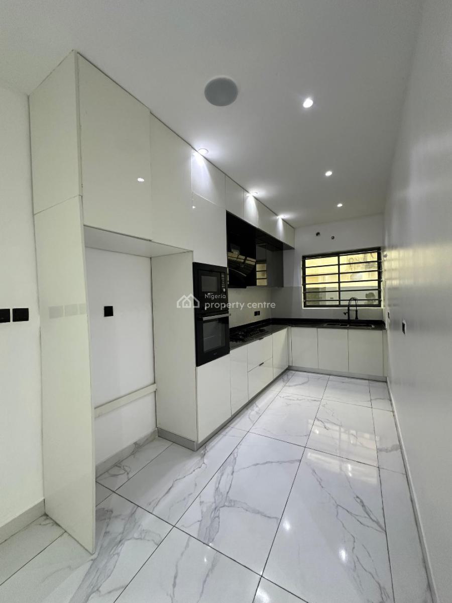 Newly Built 2&3bedroom Apartment with Bq&elevator in Lekki Phase 1, Lekki Phase One ,lekki Lagos ,nigeria, Lekki Phase 1, Lekki, Lagos, Flat / Apartment for Sale