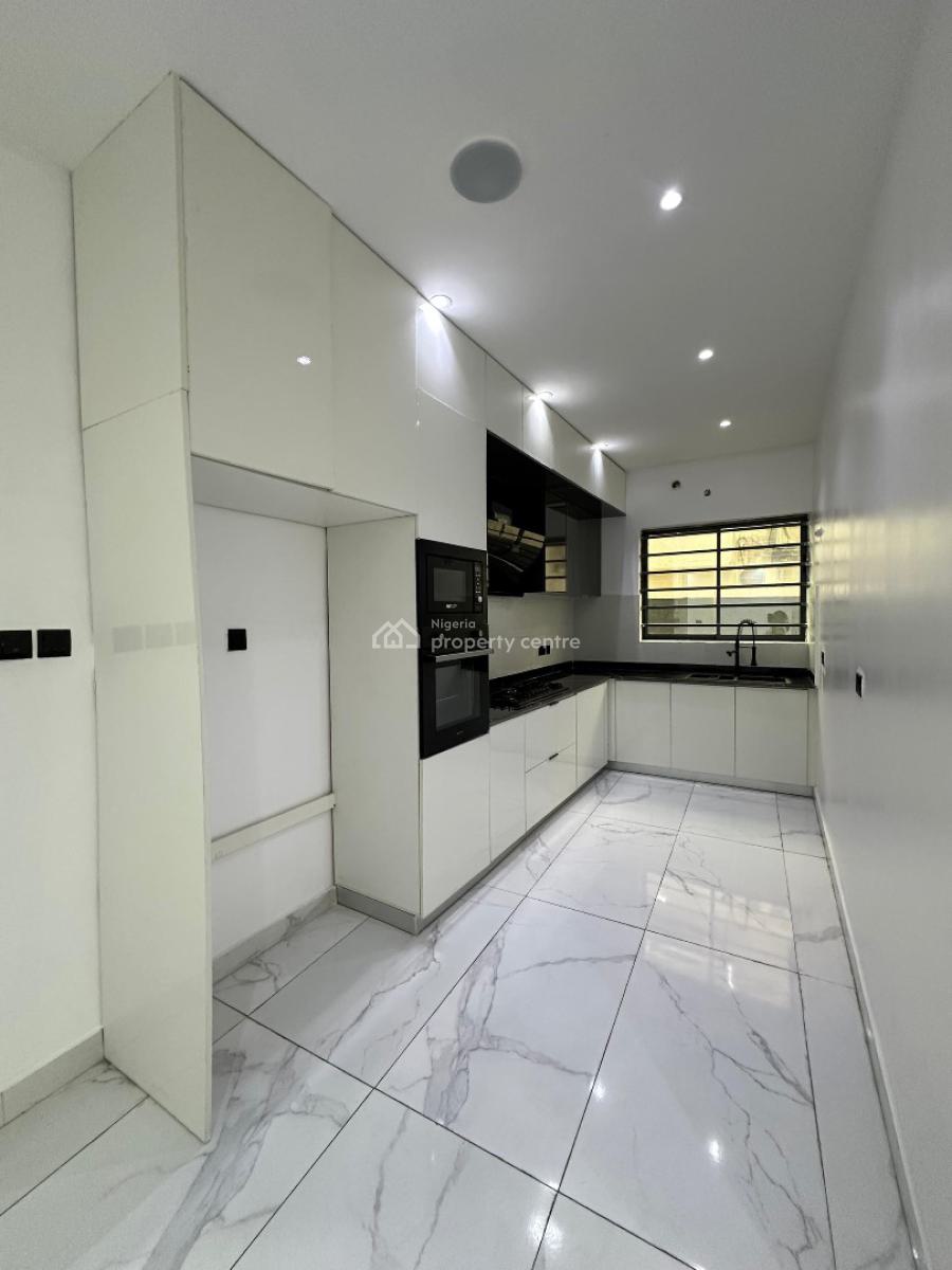 Newly Built 2&3bedroom Apartment with Bq&elevator in Lekki Phase 1, Lekki Phase One ,lekki Lagos ,nigeria, Lekki Phase 1, Lekki, Lagos, Flat / Apartment for Sale