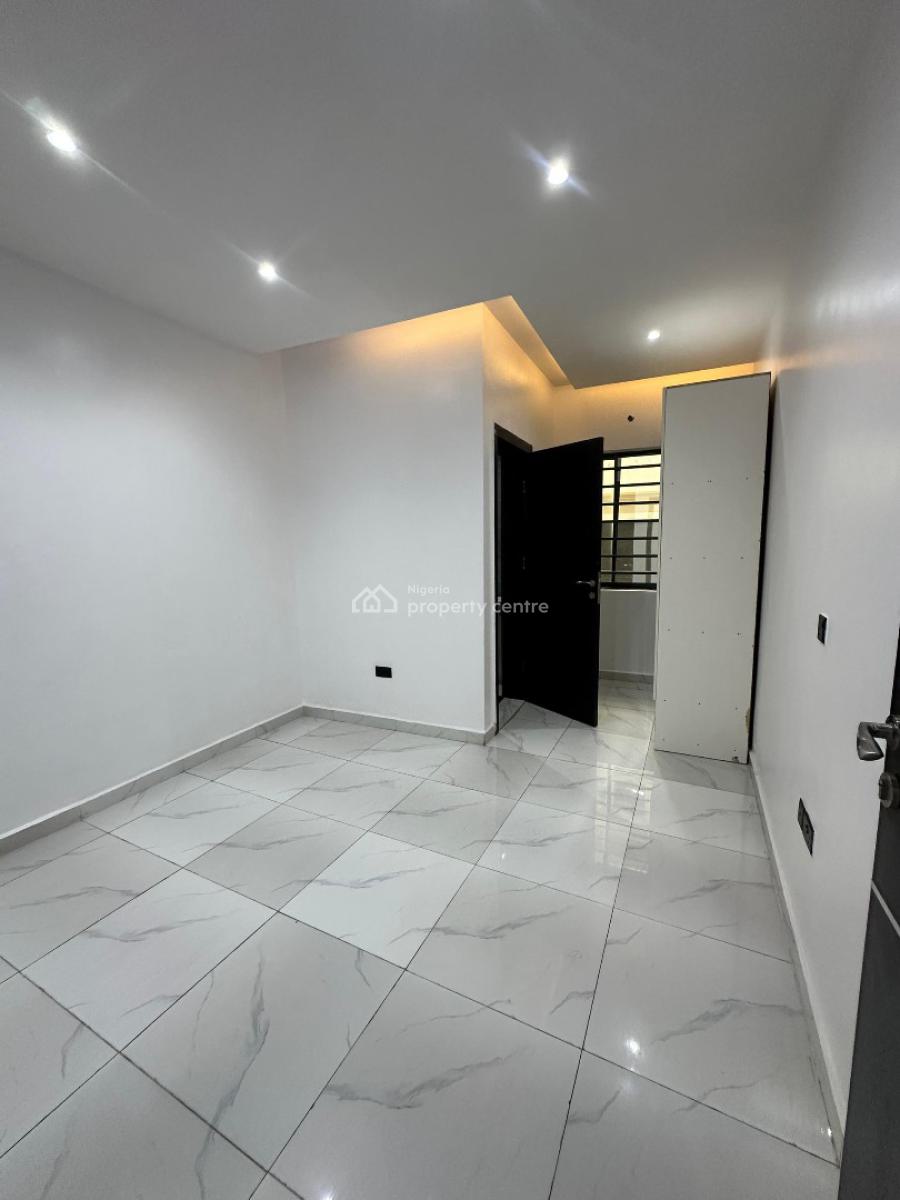 Newly Built 2&3bedroom Apartment with Bq&elevator in Lekki Phase 1, Lekki Phase One ,lekki Lagos ,nigeria, Lekki Phase 1, Lekki, Lagos, Flat / Apartment for Sale