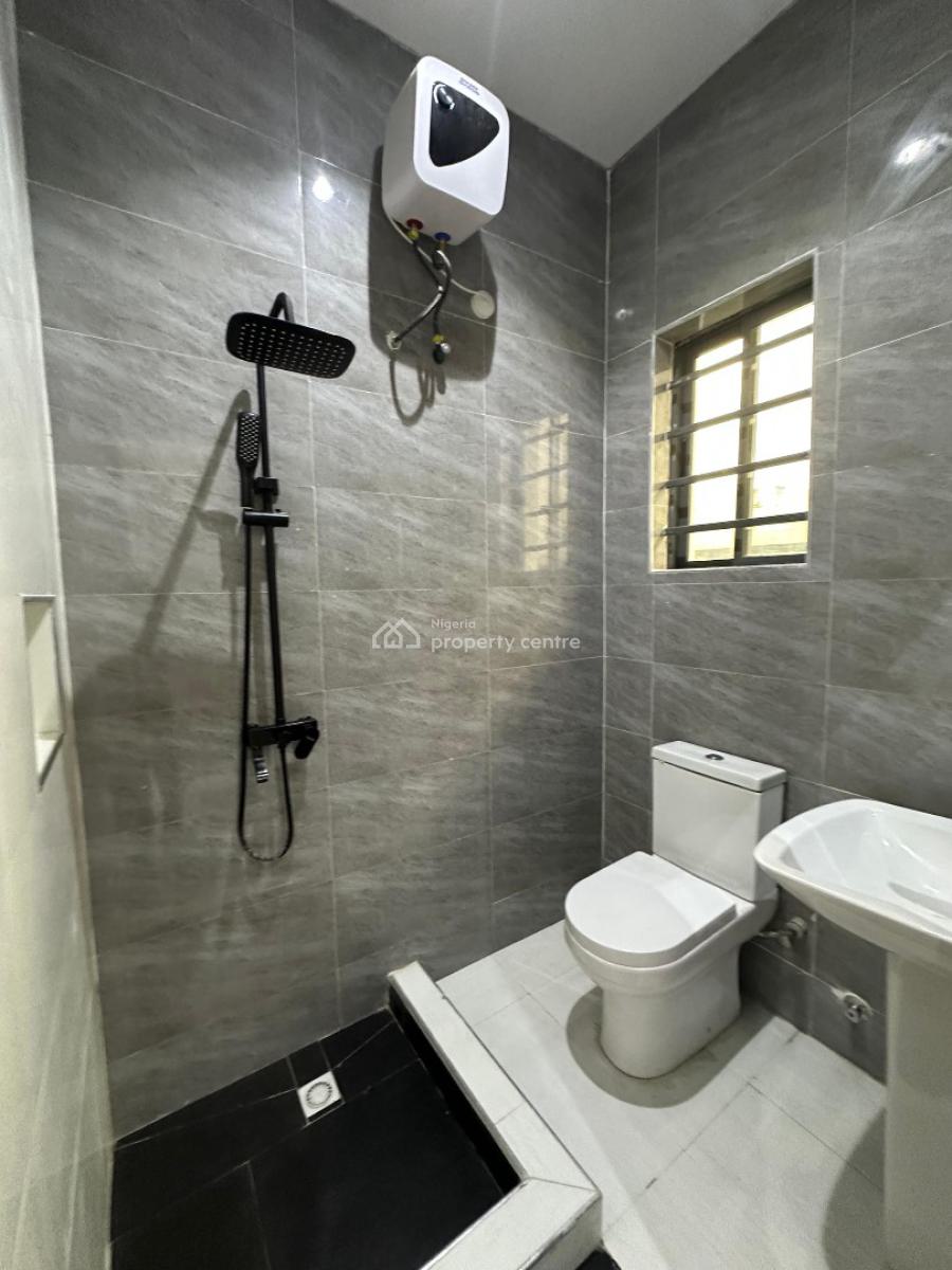 Newly Built 2&3bedroom Apartment with Bq&elevator in Lekki Phase 1, Lekki Phase One ,lekki Lagos ,nigeria, Lekki Phase 1, Lekki, Lagos, Flat / Apartment for Sale