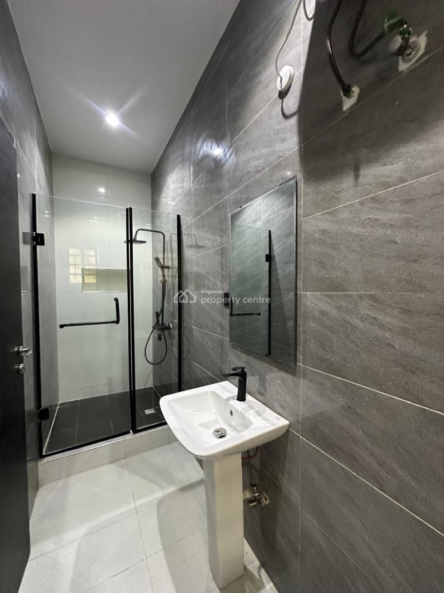 Newly Built 2&3bedroom Apartment with Bq&elevator in Lekki Phase 1, Lekki Phase One ,lekki Lagos ,nigeria, Lekki Phase 1, Lekki, Lagos, Flat / Apartment for Sale