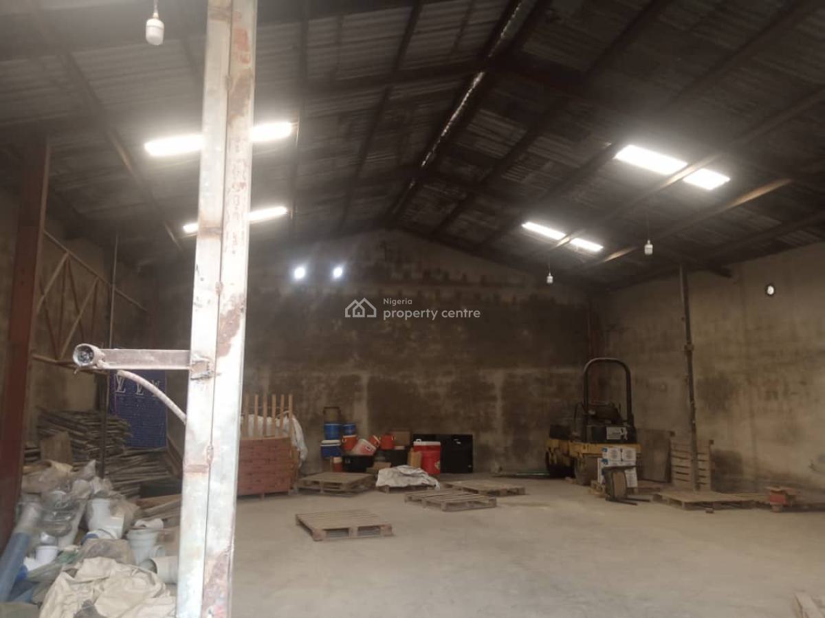 Warehouse Measuring 210sqmts, Oba Ogunji Road, Agege, Lagos, Warehouse for Rent