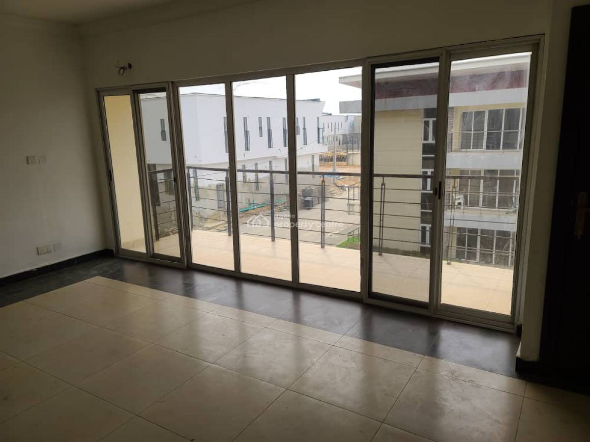 Serviced and Spacious 3 Bedroom with Bq on 1st Floor, Sunshine Estate Behind Blenco Supermarket, Sangotedo, Ajah, Lagos, Flat / Apartment for Rent