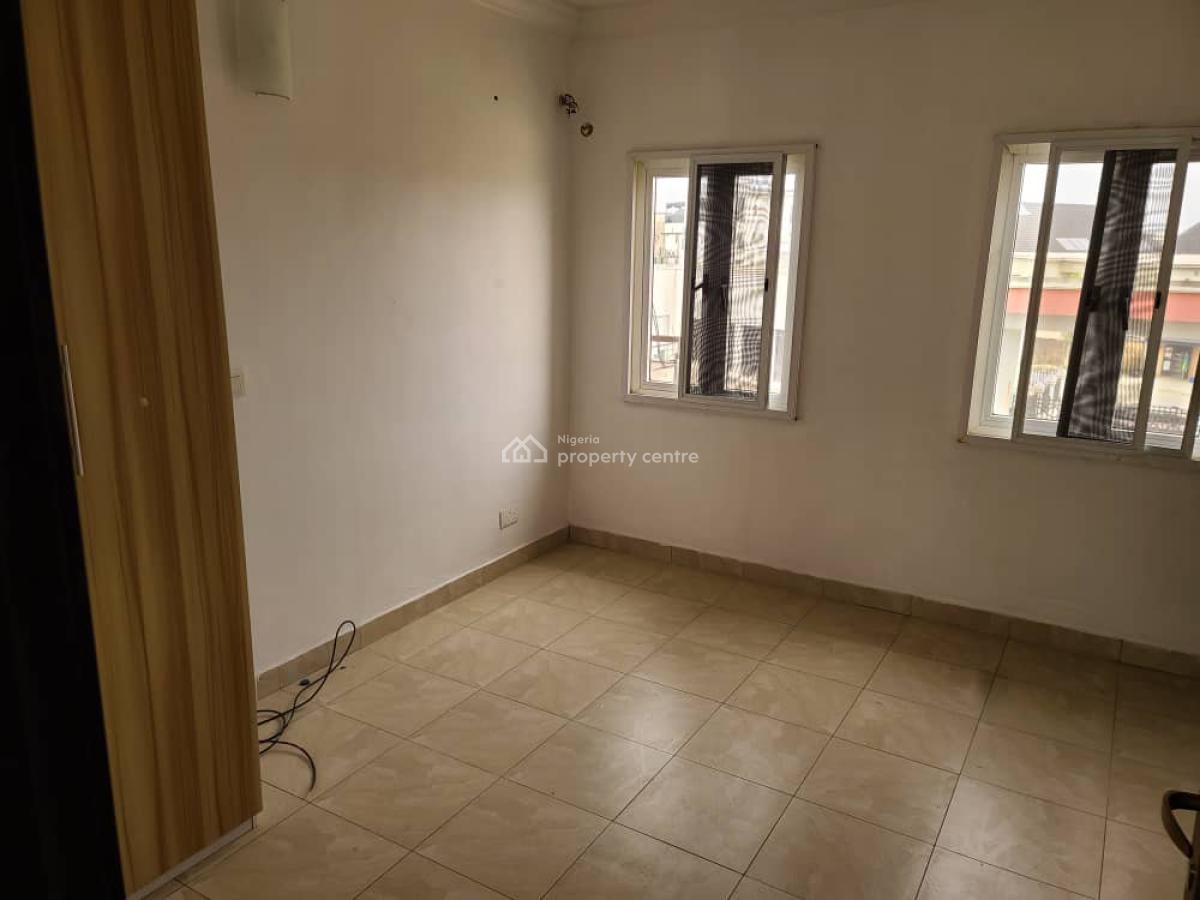 Serviced and Spacious 3 Bedroom with Bq on 1st Floor, Sunshine Estate Behind Blenco Supermarket, Sangotedo, Ajah, Lagos, Flat / Apartment for Rent