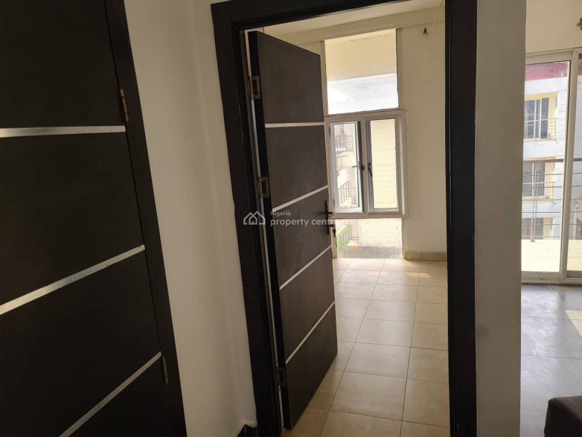 Serviced and Spacious 3 Bedroom with Bq on 1st Floor, Sunshine Estate Behind Blenco Supermarket, Sangotedo, Ajah, Lagos, Flat / Apartment for Rent