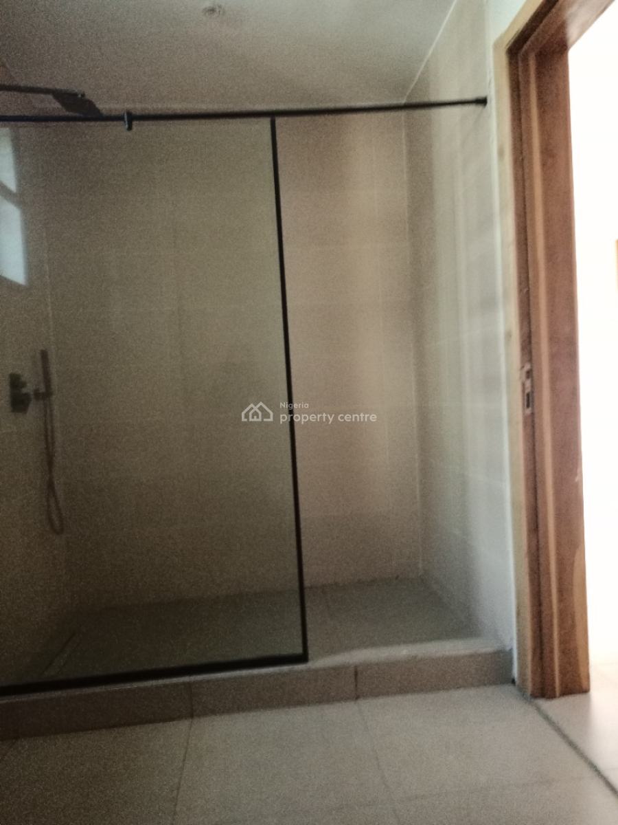 Newly Built 3bedroom Apartment with Bq, Spacious Rooms, in a Secure Environment, Lekki Phase 1, Lekki, Lagos, Block of Flats for Sale