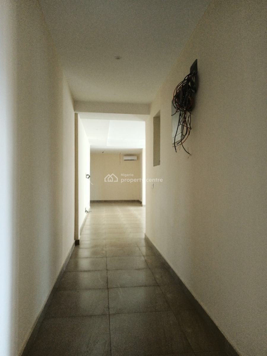 Newly Built 3bedroom Apartment with Bq, Spacious Rooms, in a Secure Environment, Lekki Phase 1, Lekki, Lagos, Block of Flats for Sale