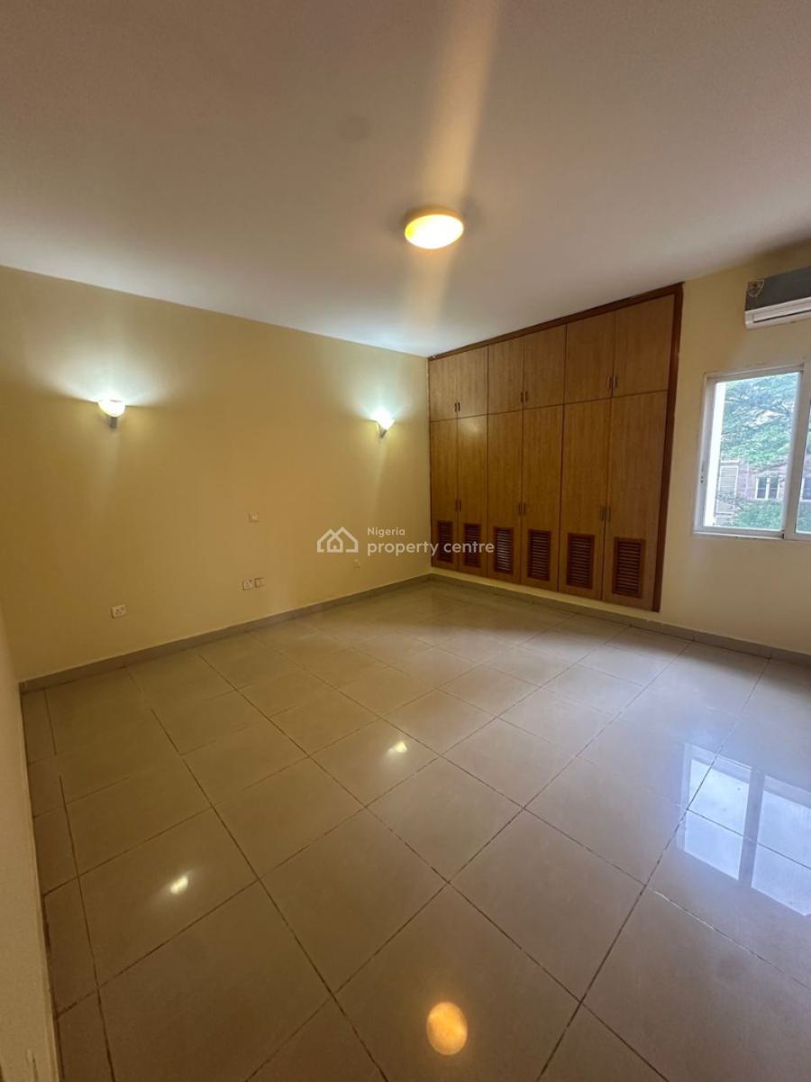 Well-maintained Spacious 3-bedroom Apartment on The 4th Floor, Ikoyi, Lagos, Flat / Apartment for Rent