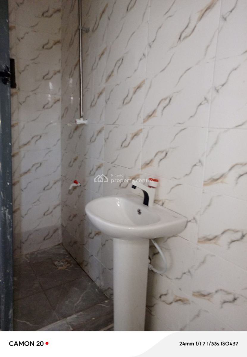 a Newly Built 2 Bedroom Apartment, Royal Palm Will Estate,, Badore, Ajah, Lagos, Flat / Apartment for Rent