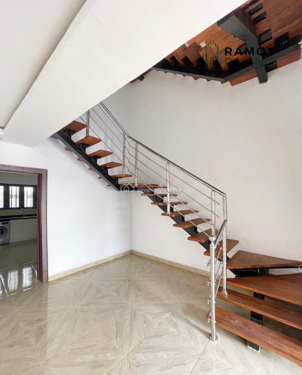 Magnificent 4 Bedroom Terrace Duplex, Lekki Phase 1, Lekki, Lagos, Terraced Duplex for Rent