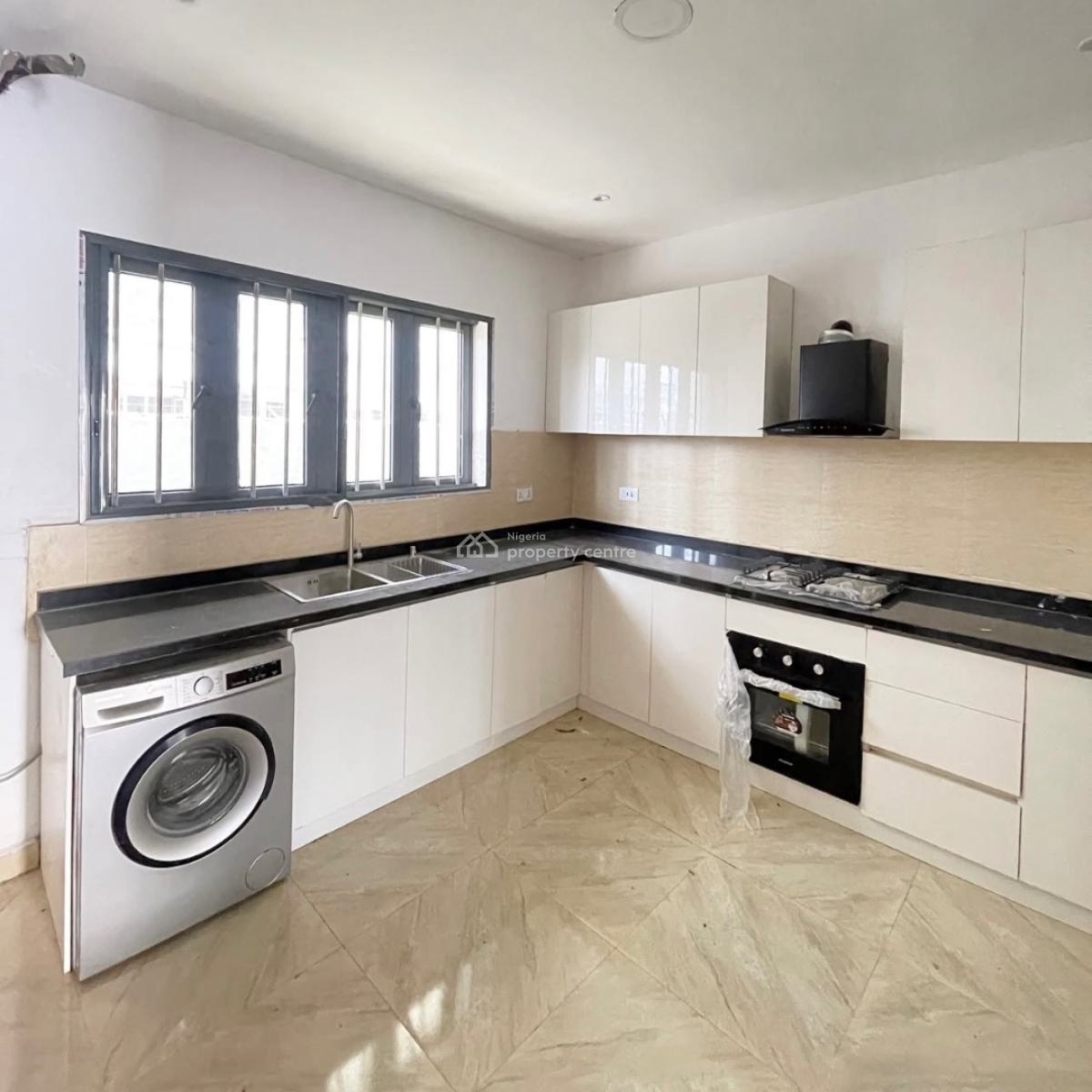 Magnificent 4 Bedroom Terrace Duplex, Lekki Phase 1, Lekki, Lagos, Terraced Duplex for Rent