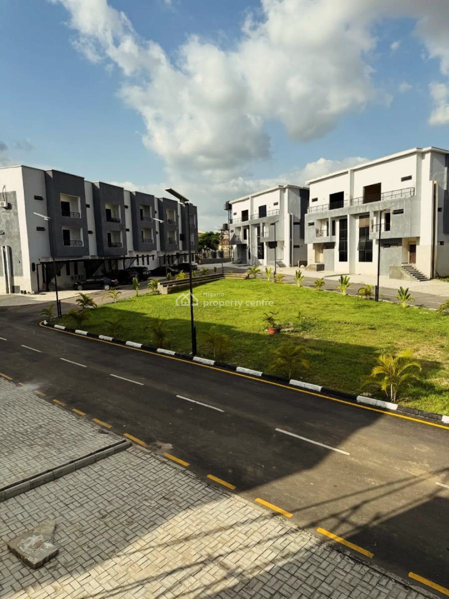 4 Bedrooms Semi-detached Duplex, Mabushi, Abuja, Semi-detached Duplex for Sale
