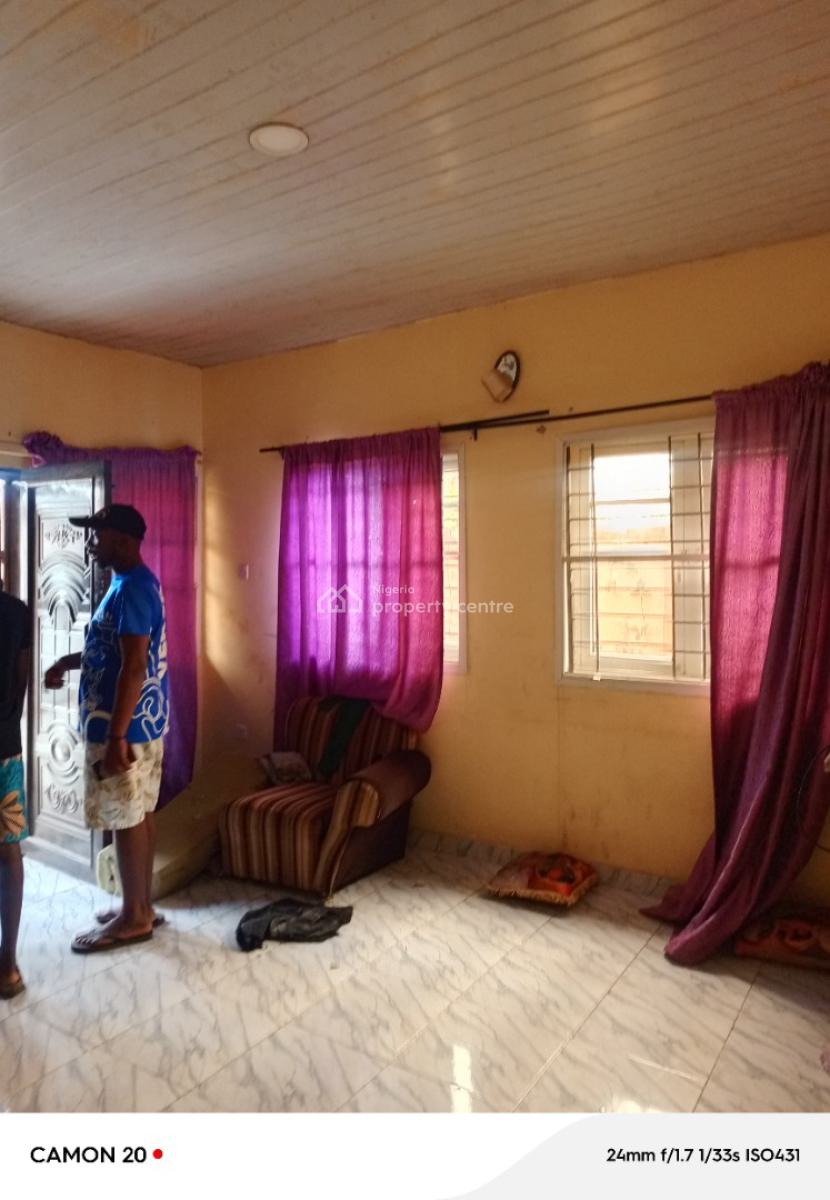a Spacious Mini Flat  with 2 Toilet, Nipco Filling Station Okeira Nla, Ado, Ajah, Lagos, Mini Flat (room and Parlour) for Rent