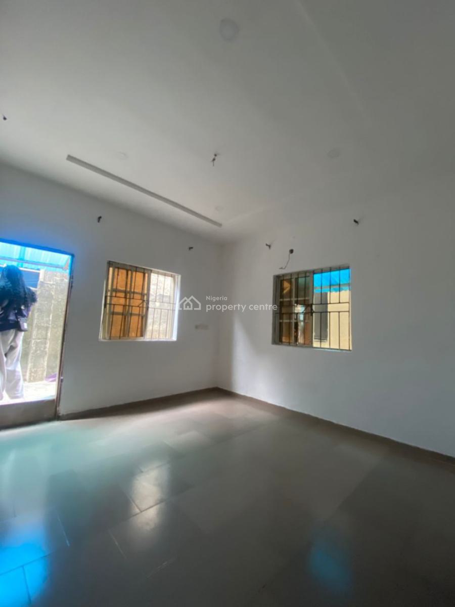 Sharp and Spacious Self Contain, Sangotedo, Ajah, Lagos, Self Contain (single Rooms) for Rent