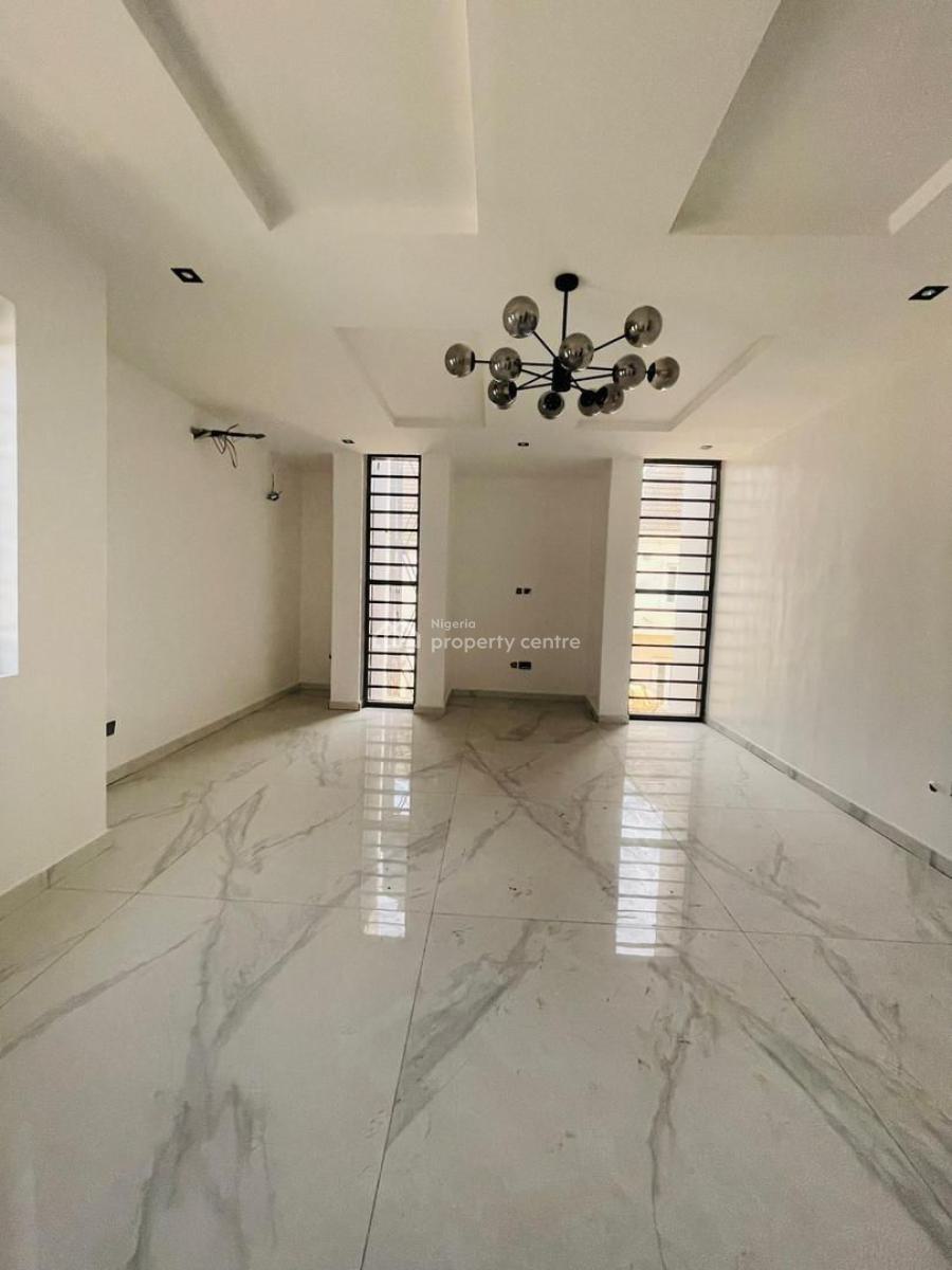 Spaciously Built 5 Bedroom Fully Detached Duplex with Bq, Phase 2, Magodo, Lagos, Detached Duplex for Sale