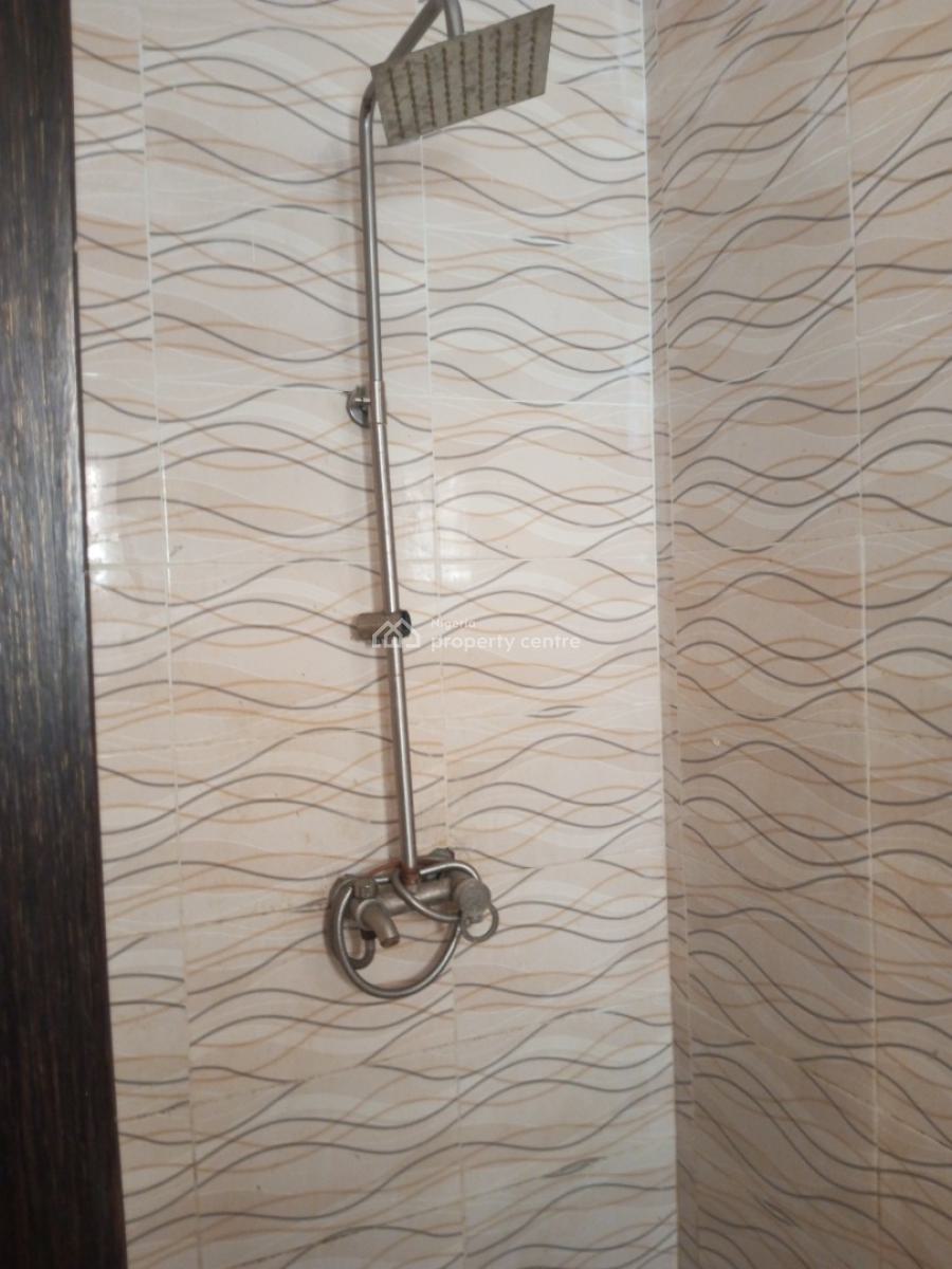 Clean 2 Bedroom Flat, Badore, Ajah, Lagos, Flat / Apartment for Rent