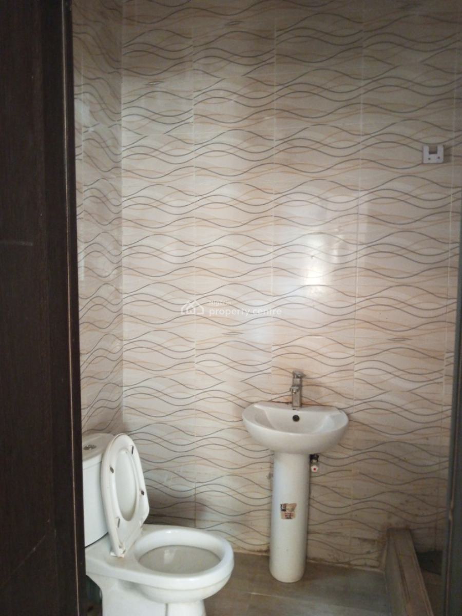 Clean 2 Bedroom Flat, Badore, Ajah, Lagos, Flat / Apartment for Rent