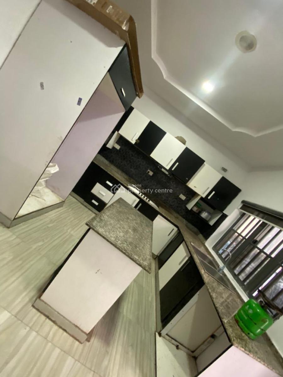 Standard and Spacious Bedroom Mini Flat, Osapa London, Lekki, Lagos, Flat / Apartment for Rent