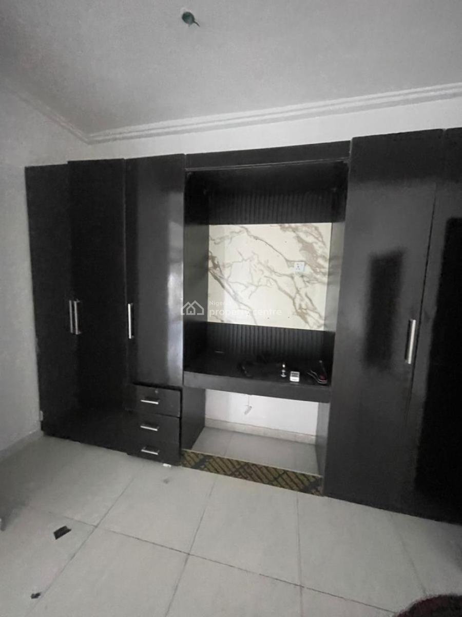 a Specious Serviced 3 Bedroom Apartment, Osapa London, Lekki, Lagos, Flat / Apartment for Rent