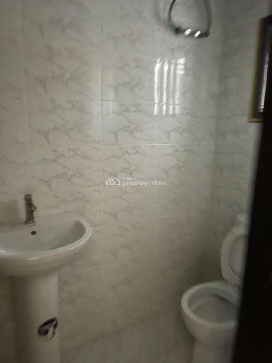 a Specious Serviced 3 Bedroom Apartment, Osapa London, Lekki, Lagos, Flat / Apartment for Rent