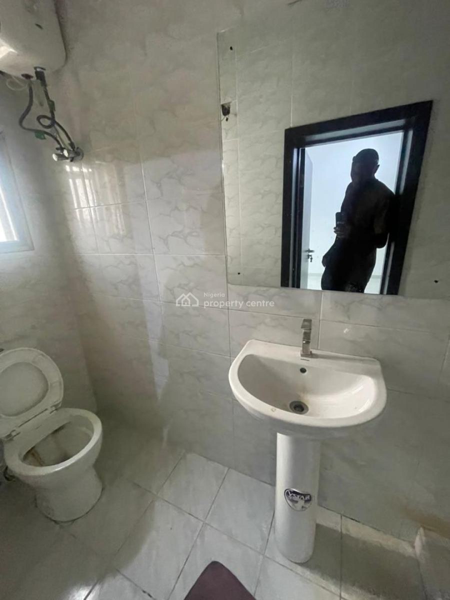 a Specious Serviced 3 Bedroom Apartment, Osapa London, Lekki, Lagos, Flat / Apartment for Rent