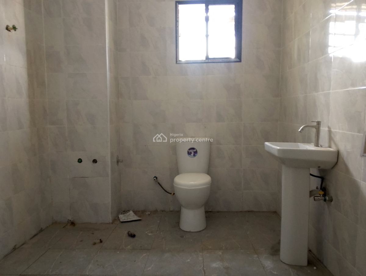 3-bedroom Flat with Bq, Idu, Karmo, Abuja, Flat / Apartment for Sale