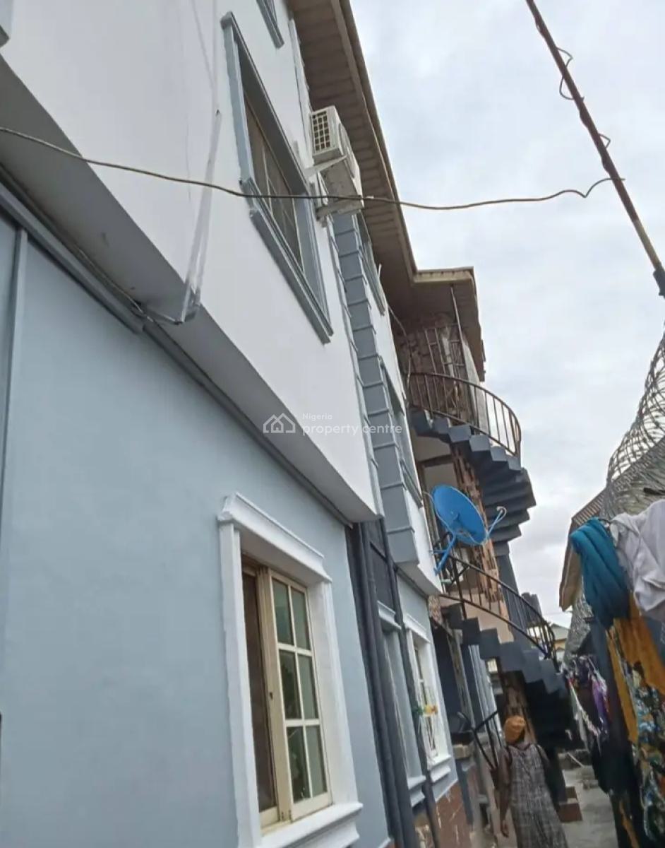 Modernly Built Block of Flats, O Mark Bus Stop Igando Off Igando Lasu Road, Igando, Ikotun, Lagos, Flat / Apartment for Sale