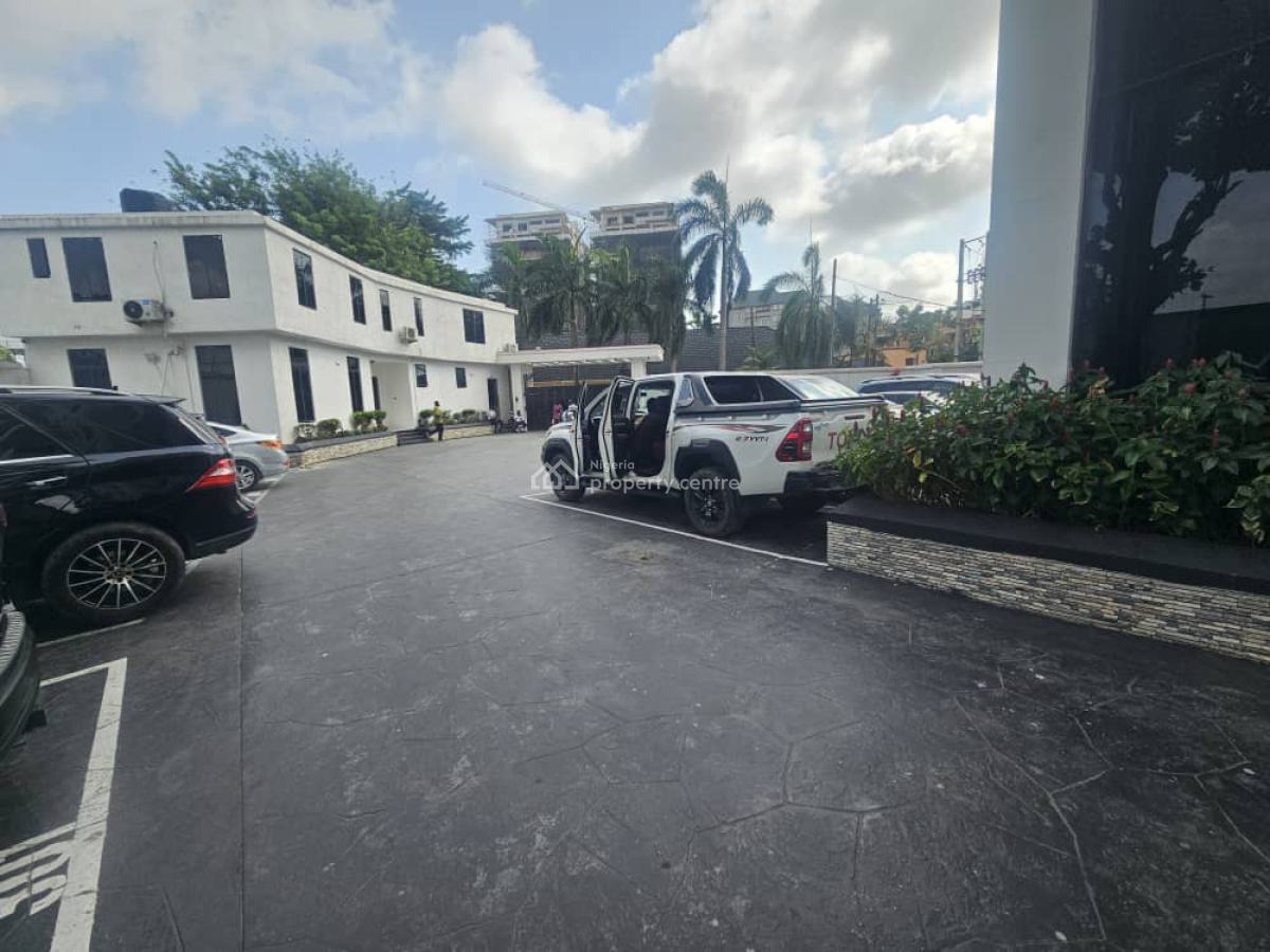 Luxury 3 Bedroom Fully Serviced Apartment with Bq, Old Ikoyi, Ikoyi, Lagos, Flat / Apartment for Rent