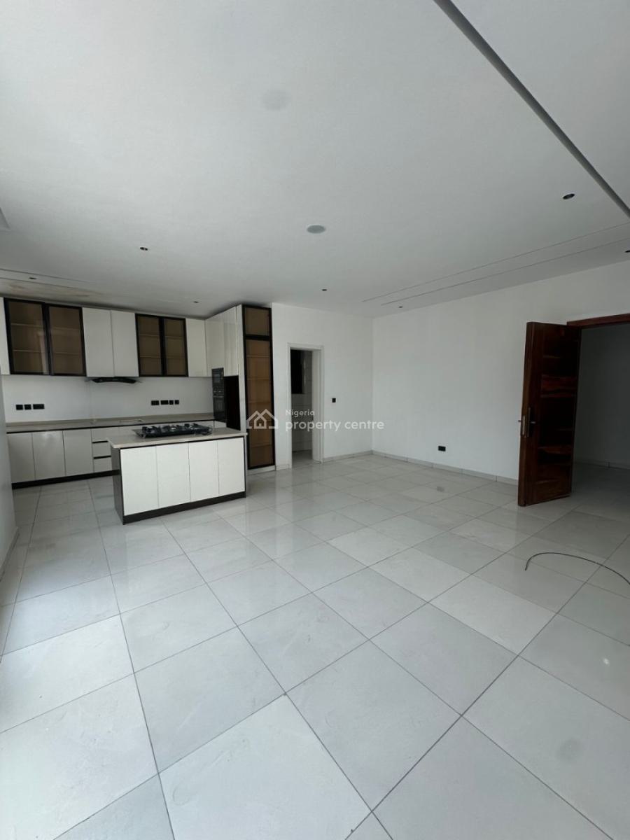 9 Units of Luxury Well-built 2 Bedroom Apartments with Gym, Lekki Phase 1, Lekki, Lagos, Flat / Apartment for Sale