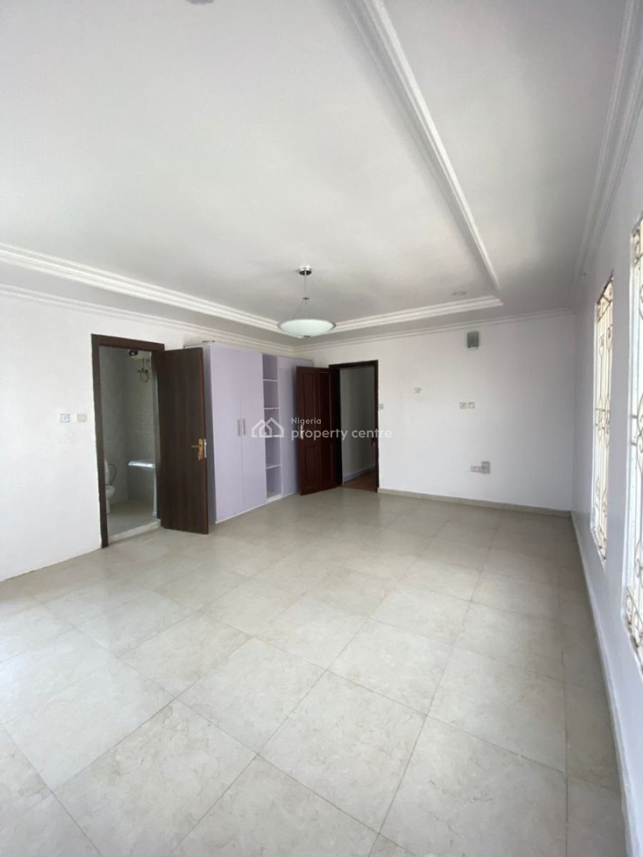Fully Serviced 2 Bedroom Penthouse, Lekki Phase 1, Lekki, Lagos, Flat / Apartment for Rent