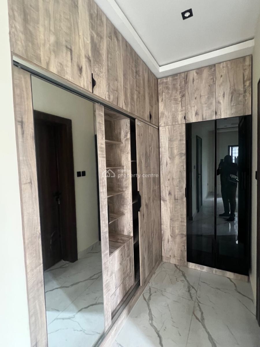 Modern 4 Bedrooms Semi Detached House with All En-suite Bedrooms + Bq, Gra Phase 1, Magodo, Lagos, Semi-detached Duplex for Sale