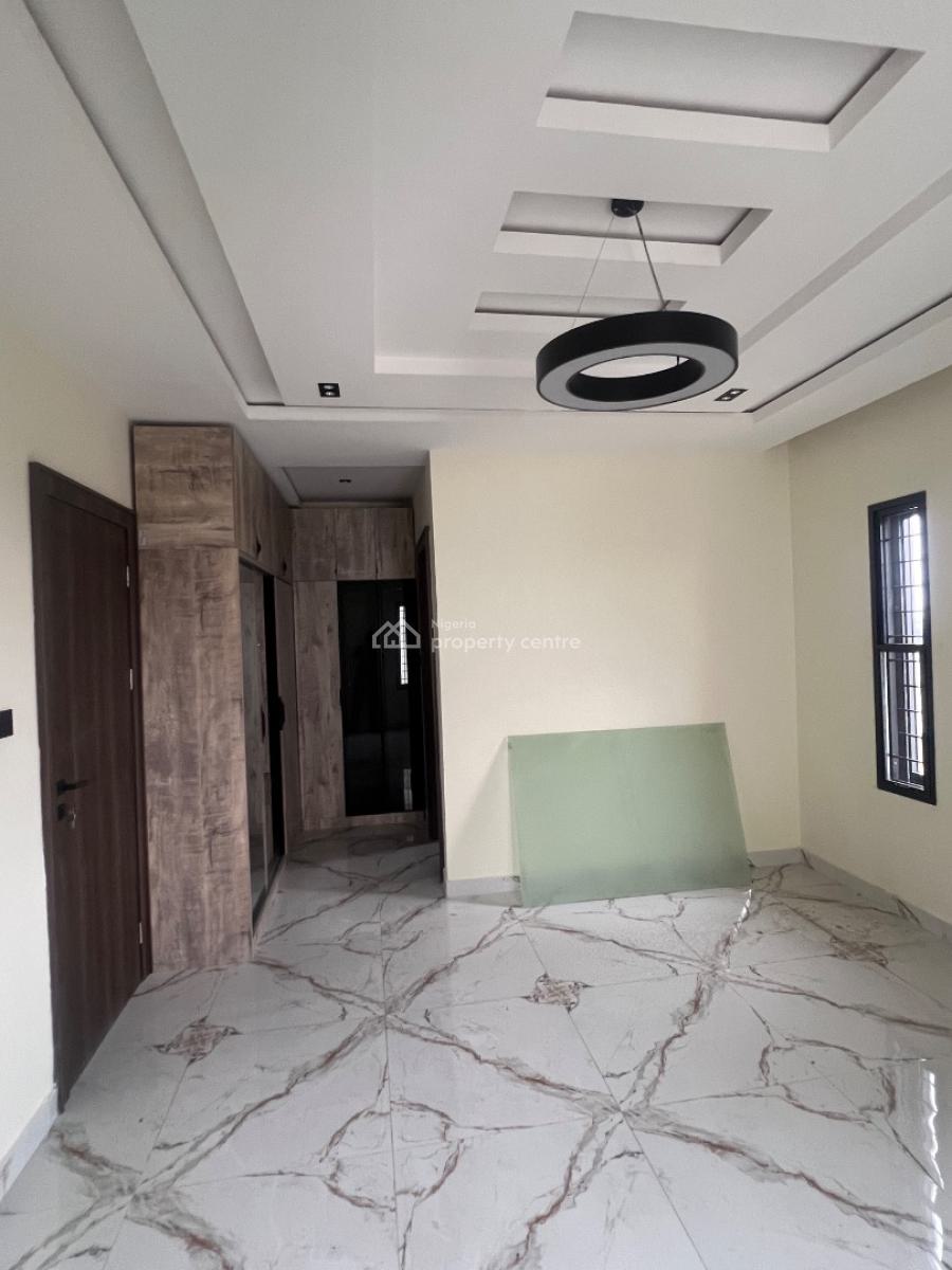 Modern 4 Bedrooms Semi Detached House with All En-suite Bedrooms + Bq, Gra Phase 1, Magodo, Lagos, Semi-detached Duplex for Sale