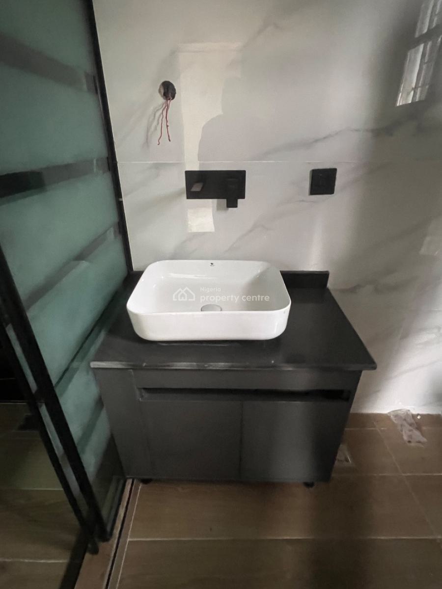 Modern 4 Bedrooms Semi Detached House with All En-suite Bedrooms + Bq, Gra Phase 1, Magodo, Lagos, Semi-detached Duplex for Sale