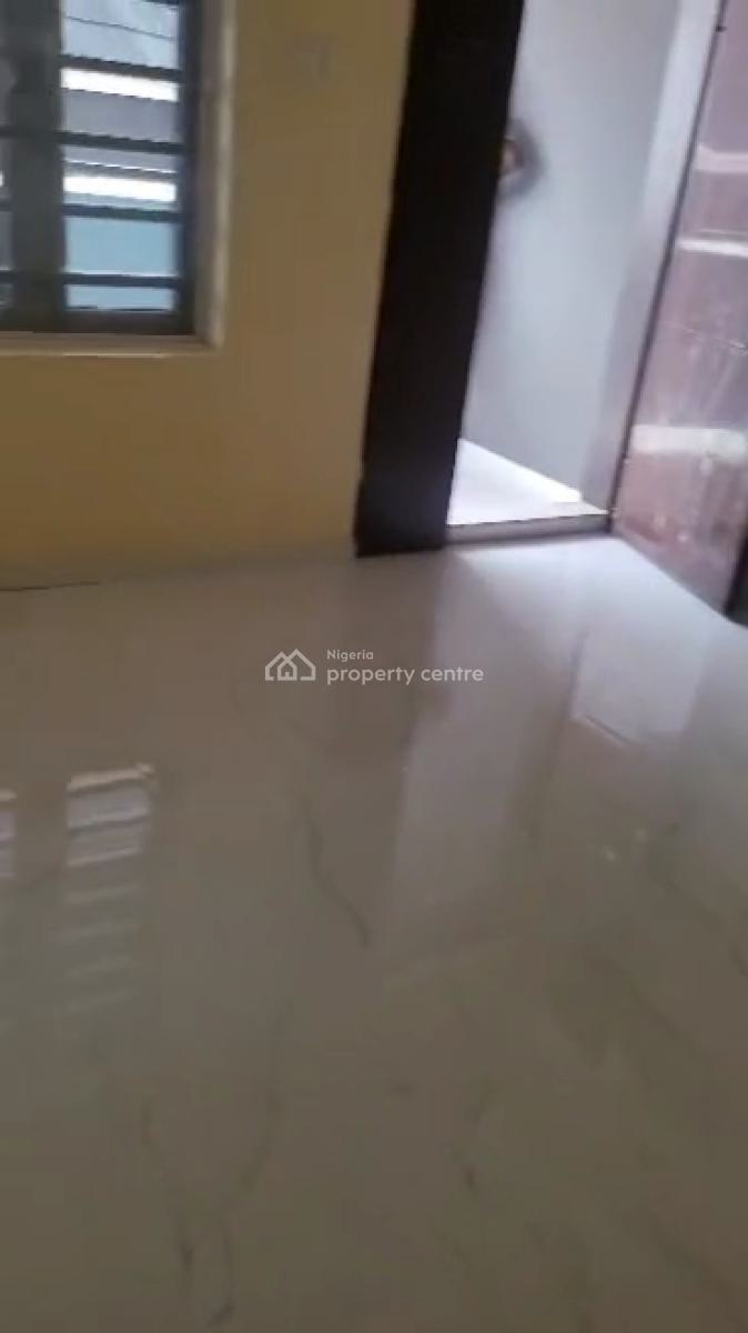 Specious 2 Bedroom, Off College Road, Ogba, Ikeja, Lagos, Flat / Apartment for Rent