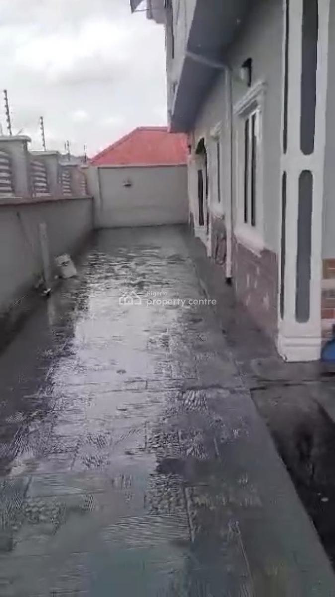 Specious 2 Bedroom, Off College Road, Ogba, Ikeja, Lagos, Flat / Apartment for Rent