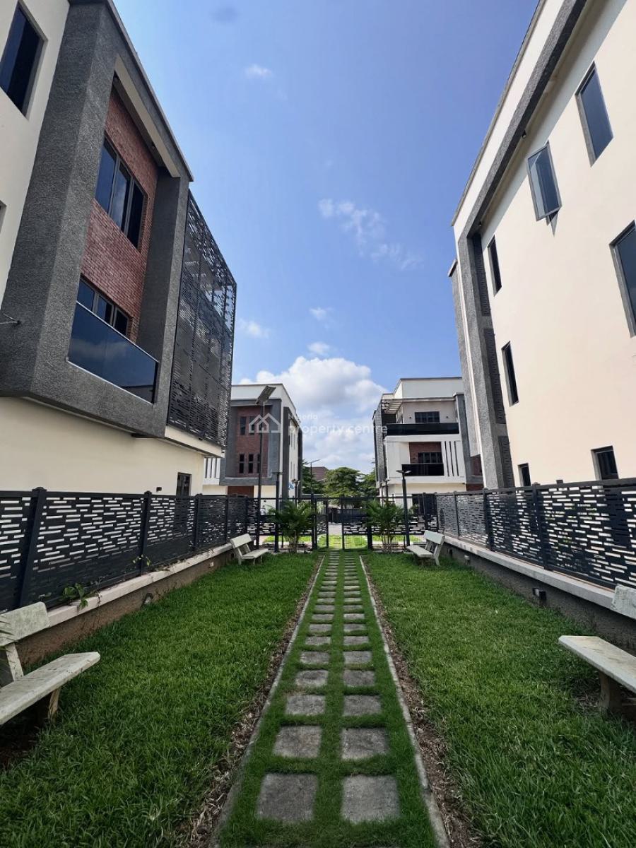 4 Units of 5 Bedrooms Luxury Detached Houses, Utako, Abuja, Detached Duplex for Sale