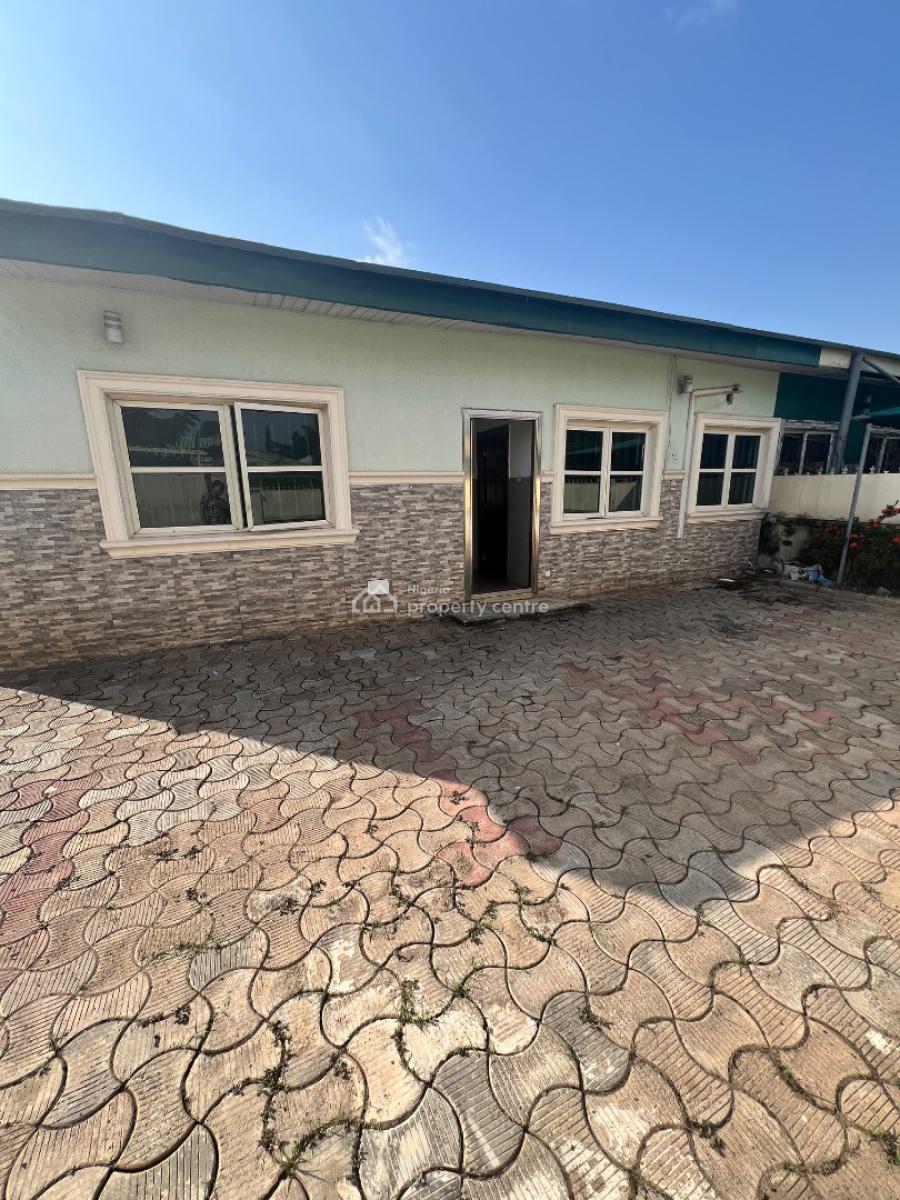 3 Bedroom Apartment in an Estate, Lokogoma District, Abuja, Flat / Apartment for Rent