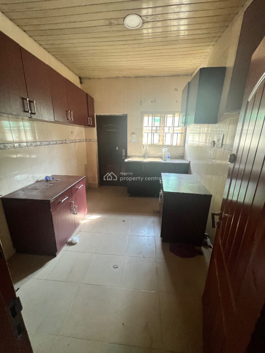 3 Bedroom Apartment in an Estate, Lokogoma District, Abuja, Flat / Apartment for Rent