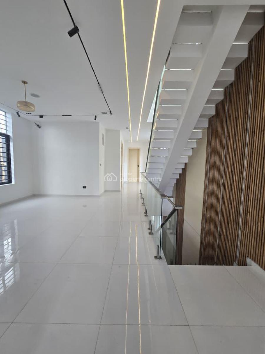 Luxurious 5 Bedrooms Detached Duplex with Bq, Chevron, Lekki, Lagos, Detached Duplex for Sale