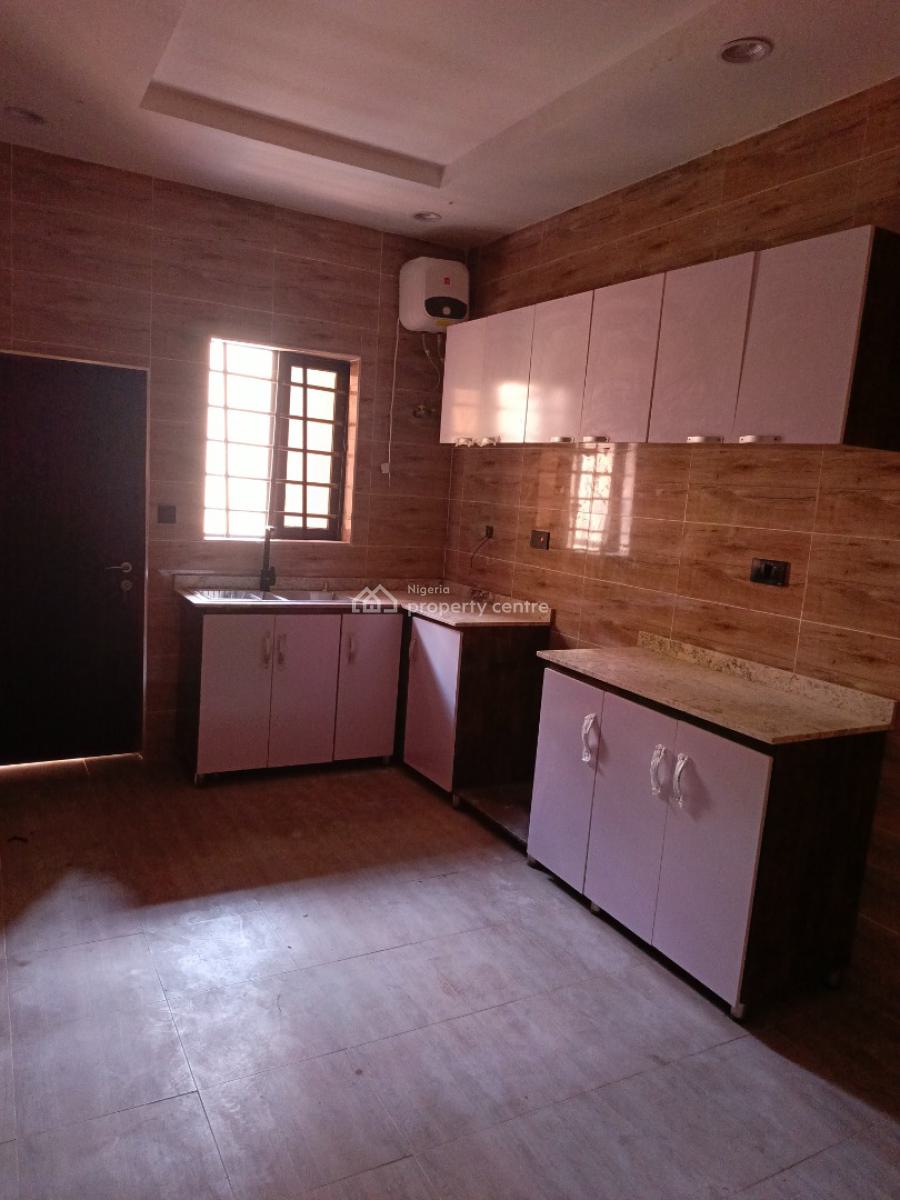 Clean and Well Finished 3 Bedroom Flat, Fo1 Layout, Kubwa, Abuja, Flat / Apartment for Rent