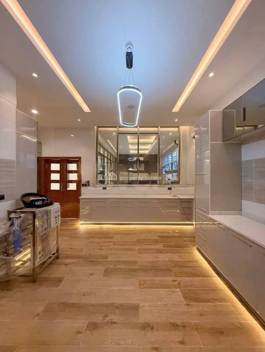 5 Bedroom Contemporary Home, Ikoyi, Lagos, Flat / Apartment for Sale